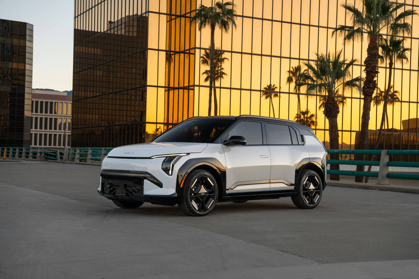Kia's Compact EV3 Arrives in the US This Year with 320 Miles of Range