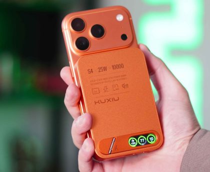 Kuxiu's S4 MagSafe Battery Boasts a Sleek Design and Instant Smart Display