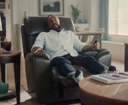 La-Z-Boy's Recliners and Sofas Now Feature Built-in Klipsch Speakers