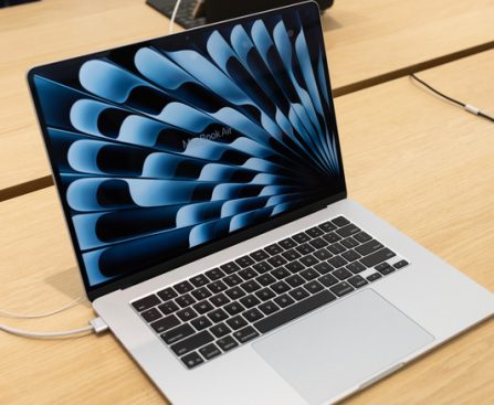 Laptops Providing Enhanced Battery Longevity in Comparison to the MacBook Air