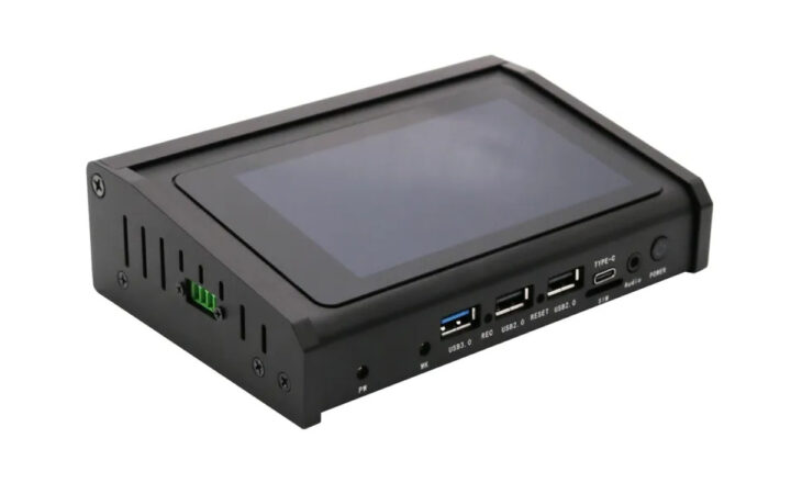Mekotronics R57-5S: Rockchip RK3576 Mini PC & Digital Player with 5-Inch Inclined Touchscreen Display