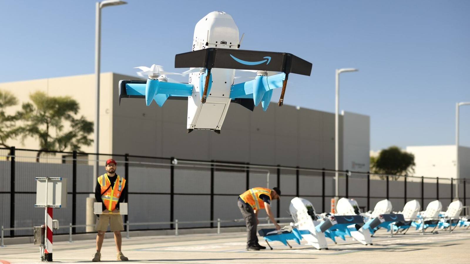 Metro Detroit Inhabitants Worried About Privacy with Amazon Delivery Drones