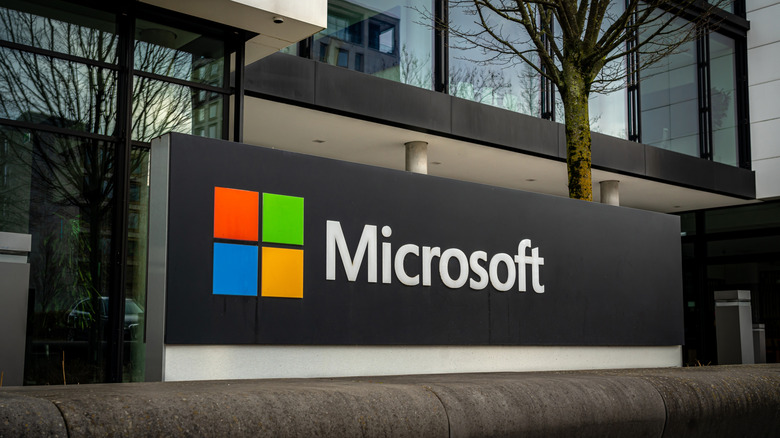 Microsoft Asserts Integrated Antivirus is Adequate, Removing Necessity for External Applications