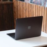 Microsoft Plans Surface Laptop with OLED Display