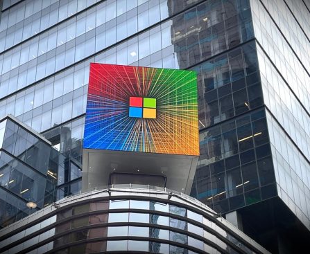 Microsoft Proposes Buyout for Up to 7% of U.S. Workforce