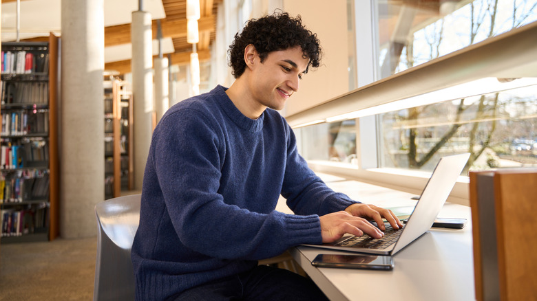 Microsoft's Approaches to Discourage Students from Opting for the MacBook Neo