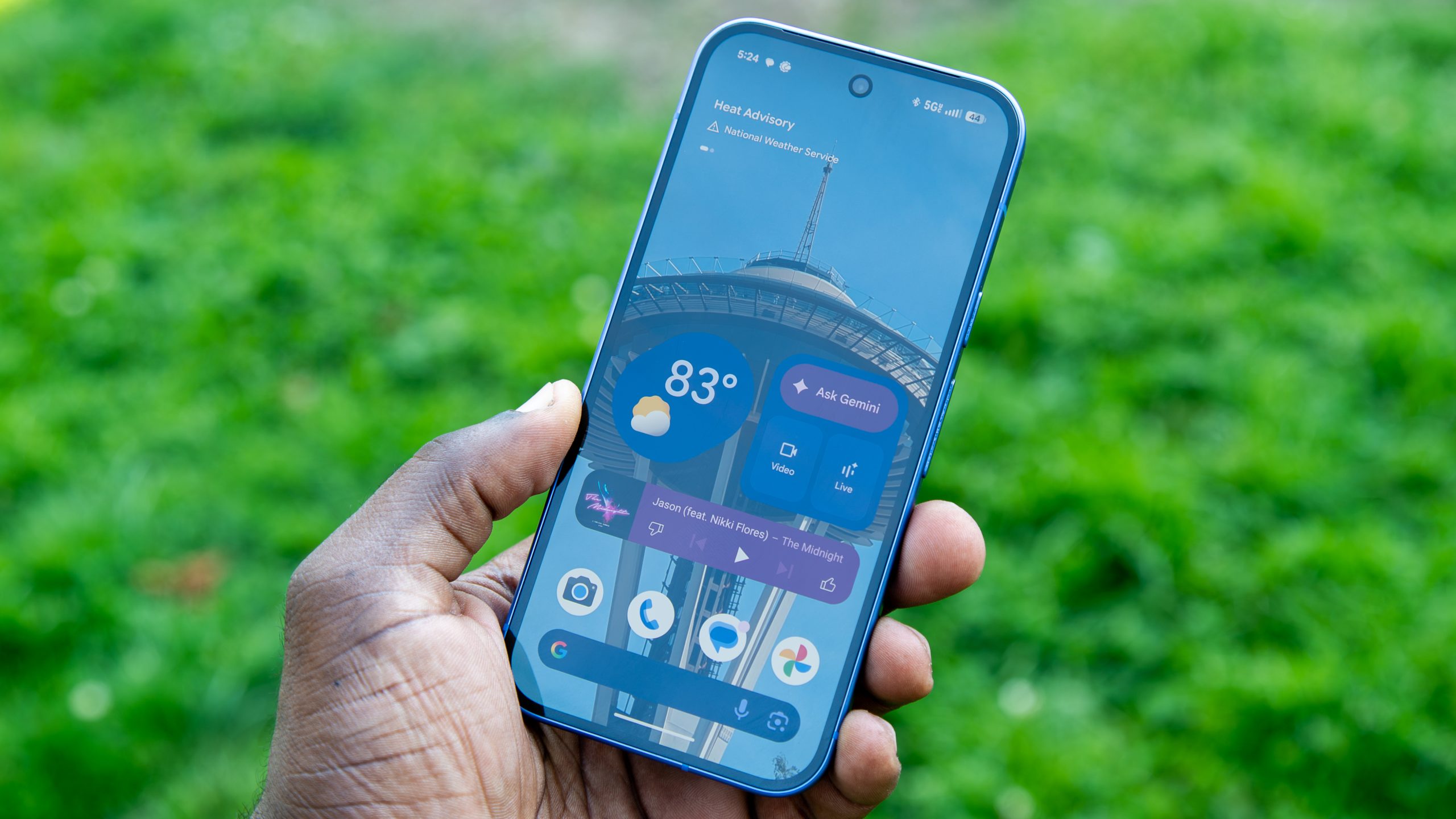 Mint Mobile Presents $500 Savings on Google Pixel 10 and Half Price on Phone Bill for One Year