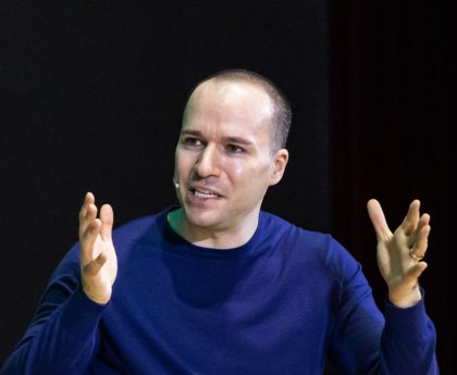 OpenAI Unveils GPT-5.5, Advancing Towards an AI 'Superapp'