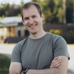 Pickmybrain raises $2.1M pre-seed to enable experts to monetize their knowledge through AI "Digital Brains"