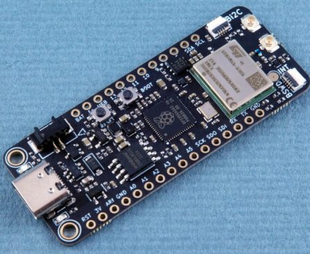 Raspberry Pi RP2350 Board Provides NB-IoT, GNSS, and Wi-Fi Indoor Location - CNX Software