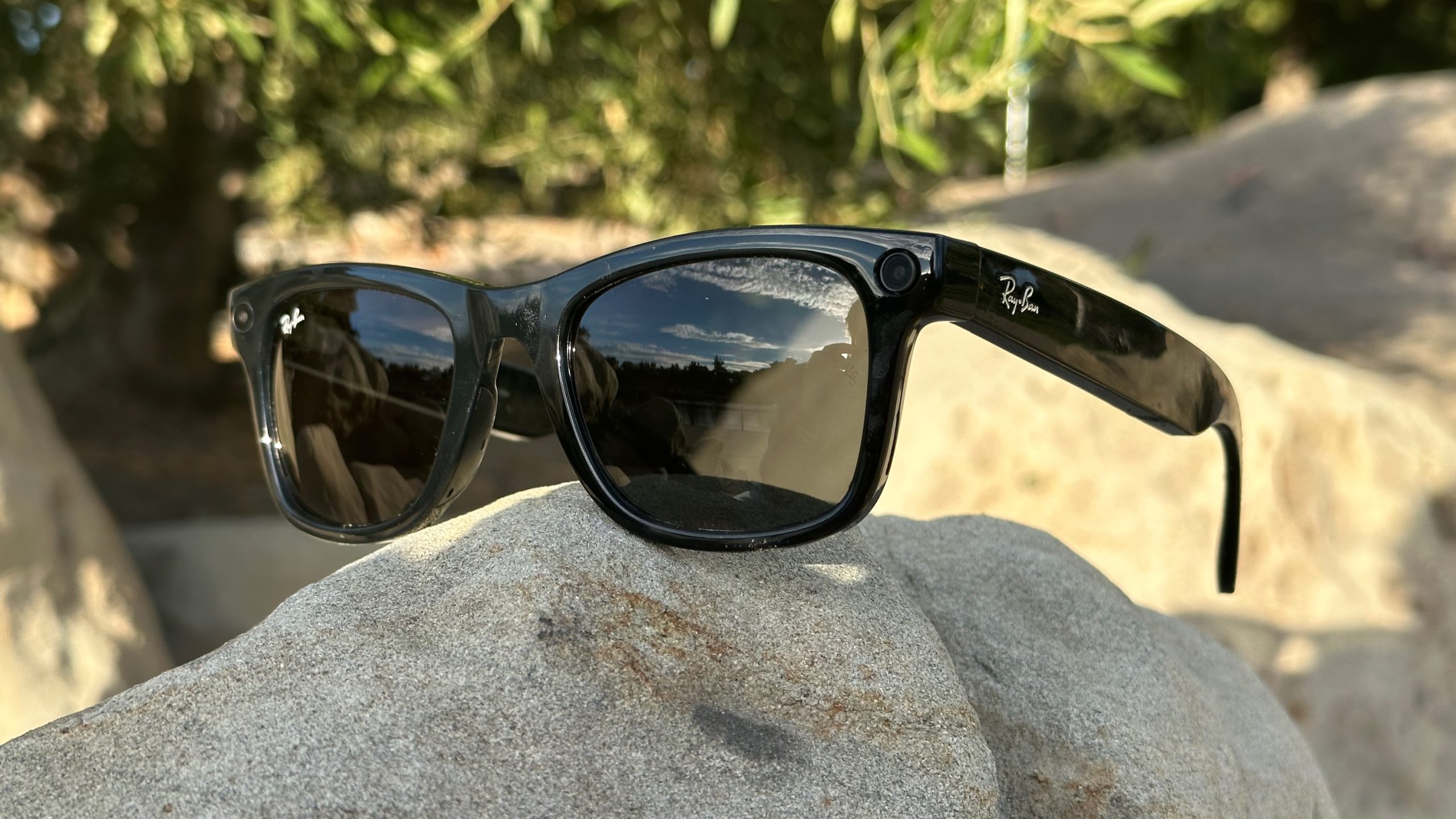 Ray-Ban Meta (Gen 1) Smart Glasses Offered at 25% Off on Amazon