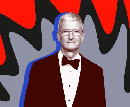 Read Tim Cook's Letter to the Apple Community as He Departs as CEO