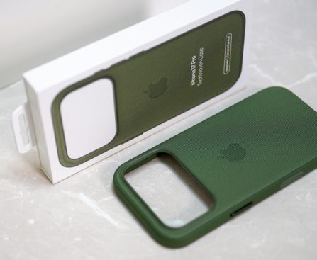 Real-World Evaluation Shows Poor Rank for Apple's $60 iPhone Cover