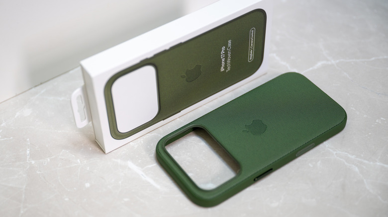 Real-World Evaluation Shows Poor Rank for Apple's $60 iPhone Cover