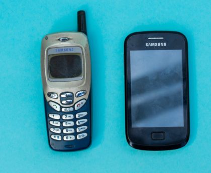 Reasons for Samsung's Decision to Cease Small Android Phone Production