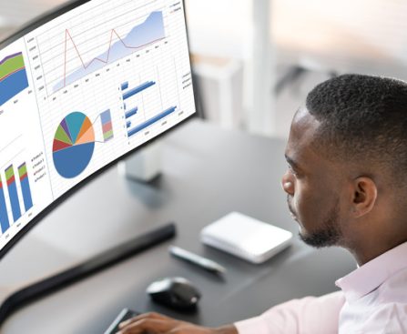 Reasons Why TV Manufacturers Are Phasing Out Curved Screens