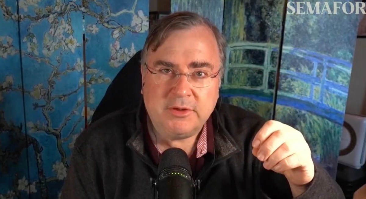 Reid Hoffman Comments on the 'Tokenmaxxing' Discussion