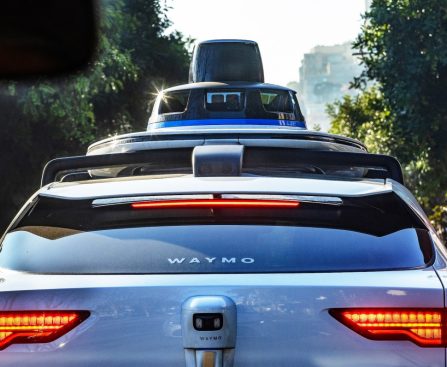 Robotaxi Companies Withhold Frequency of AVs Requiring Remote Assistance