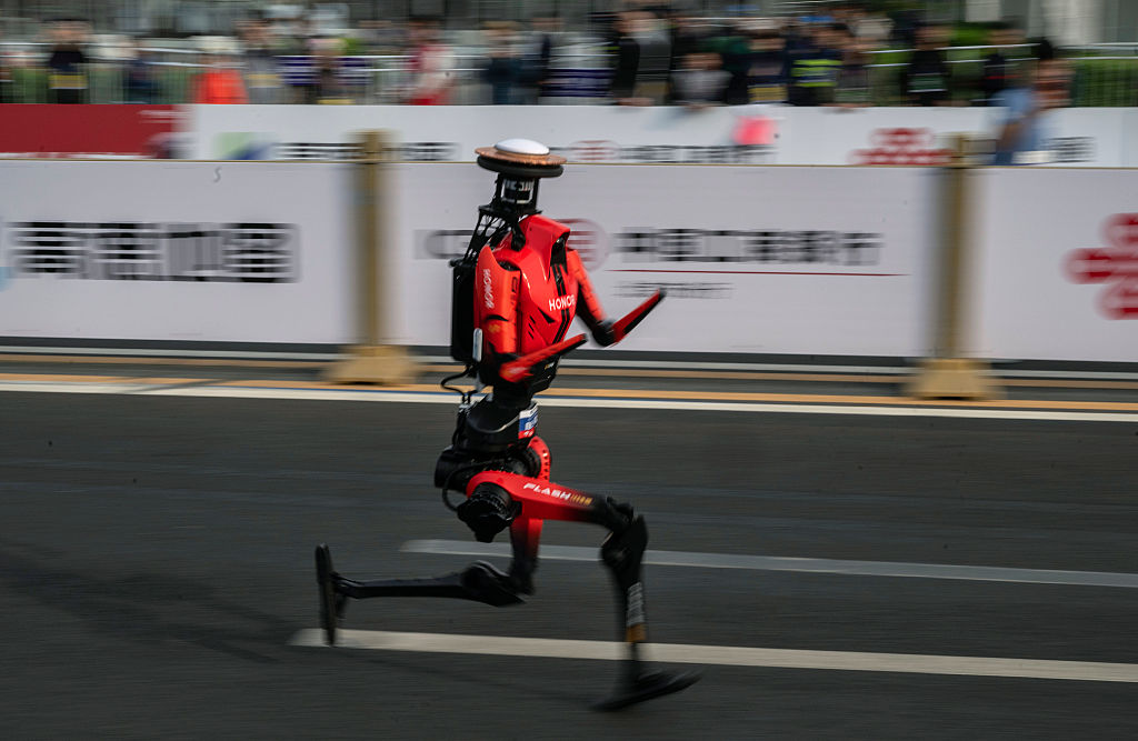 Robots Surpass Human Records at Beijing Half-Marathon