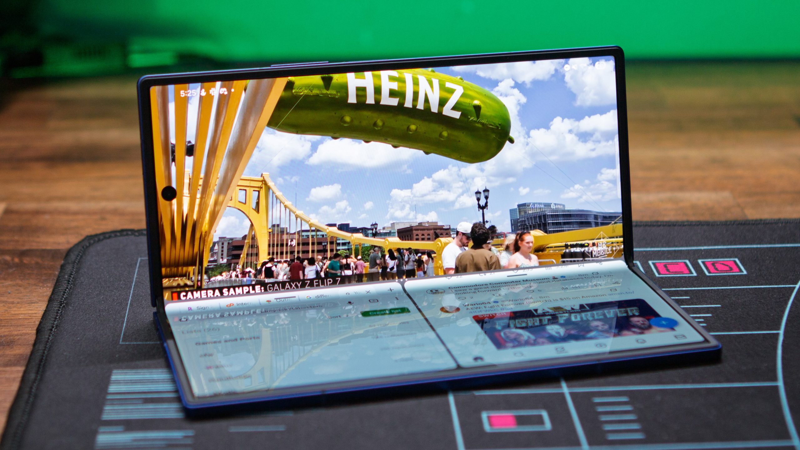 Samsung's Fold 8 Wide Intends to Tackle Significant Camera Design Challenges in Foldable Smartphones