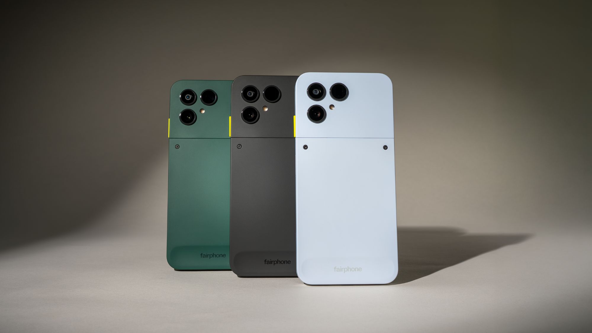Smartphone Sales Drop as Fairphone Sees Notable Increase