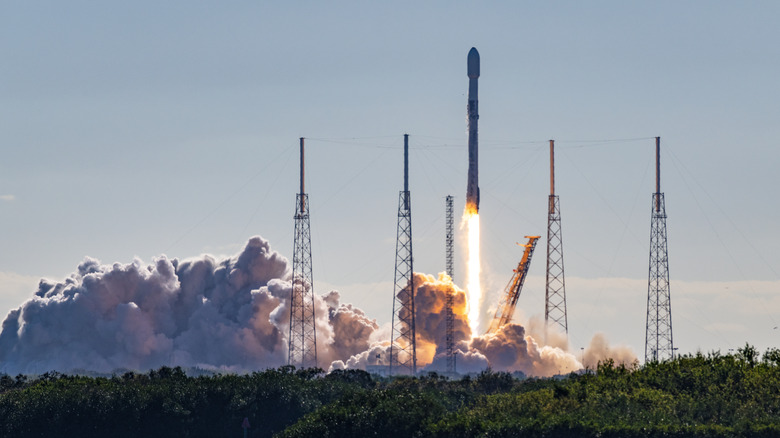 SpaceX Obligated to Settle Charges for Upcoming Rocket Launches: Explanation of Reasons