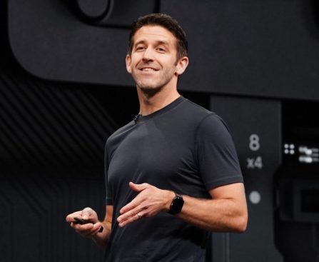 Speculated Introduction of More Than 10 New Products by Apple Under CEO John Ternus