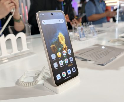 TCL's NXTPAPER 70 Pro E-Paper Now Offered at T-Mobile at an Affordable Cost