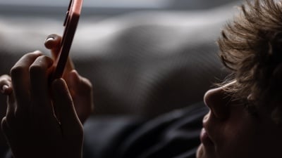 Teens Reveal Which App Disrupts Sleep the Most: TikTok, Instagram, or Snapchat