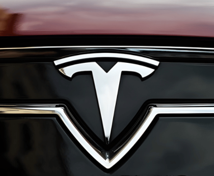 Tesla Reclaims Quarterly EV Lead from BYD, But Numbers Reveal Complexity