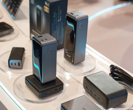 The Advantages of Selecting a USB Charger Featuring a Digital Display