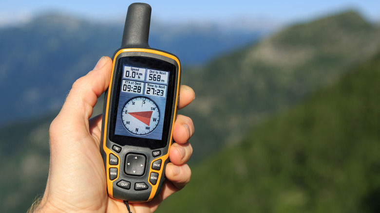The Advantages of Utilizing a Handheld GPS in the Modern Era