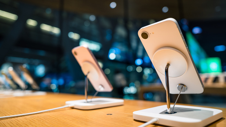 The Least Expensive New iPhone Offered in 2026