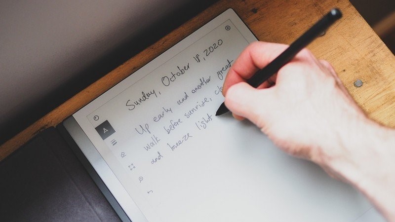 The reMarkable 2, an Innovative Paper-Like Tablet, Enjoys an Uncommon Price Reduction at Best Buy