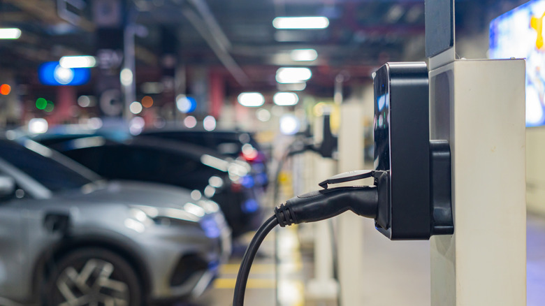 Three Electric Vehicles Fall Short by 50 Miles in Consumer Reports' Range Evaluations