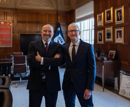 Tim Cook to Participate in White House Event After Announcement of Change in Apple CEO