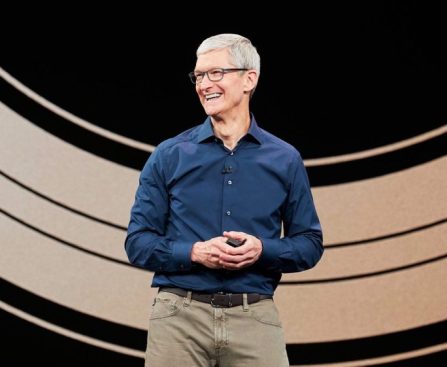 Tim Cook Will Maintain Supervision of Apple's Worldwide Government Affairs