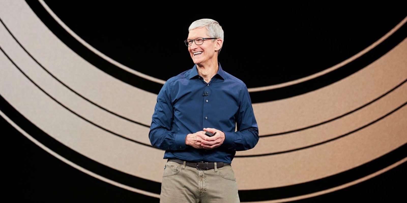 Tim Cook Will Maintain Supervision of Apple's Worldwide Government Affairs