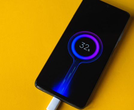 Top 5 Smartphones Featuring the Quickest Charging Batteries Ever