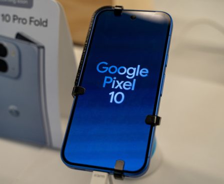 Top 8 Smartphones for Hiking, Travel, and Off-Grid Exploration in 2026