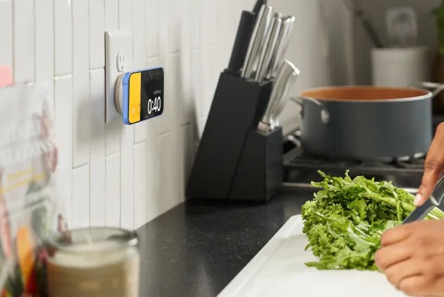 Twelve South's magnetic PowerBug charger is now only $35