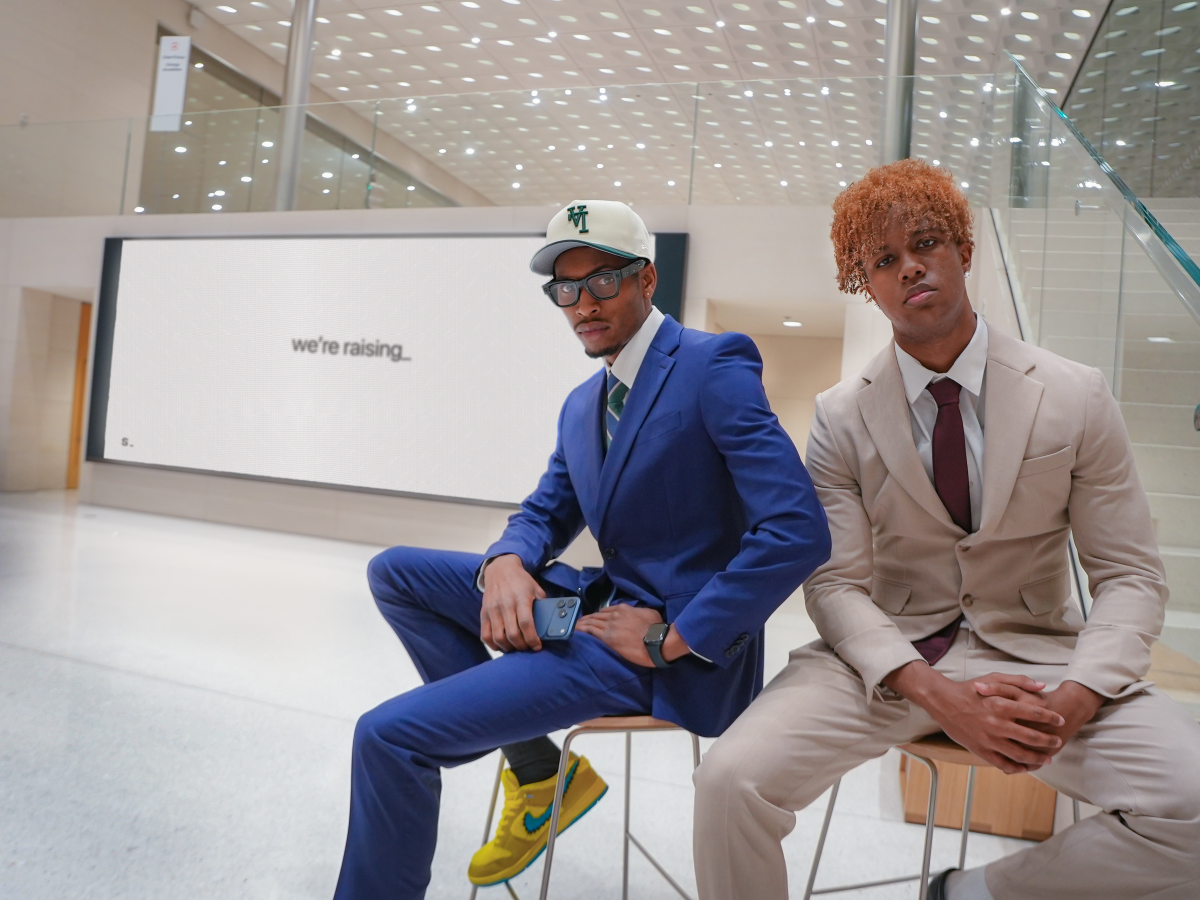 Two College Students Secure $5.1 Million Pre-Seed Funding for AI Social Network on iMessage