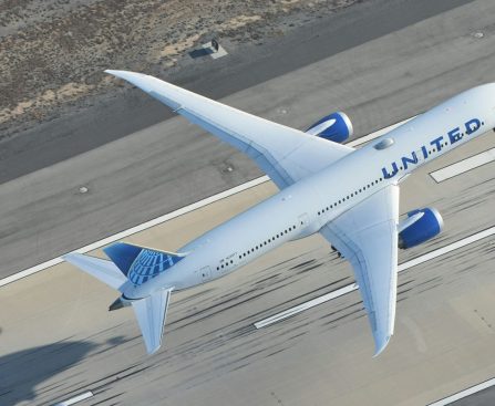 United Airlines App Improves AirTag Tracking and Offers TSA Wait Time Data