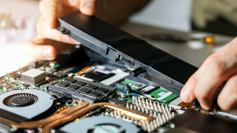 Utilizing a Laptop Without a Battery: Is It Feasible?