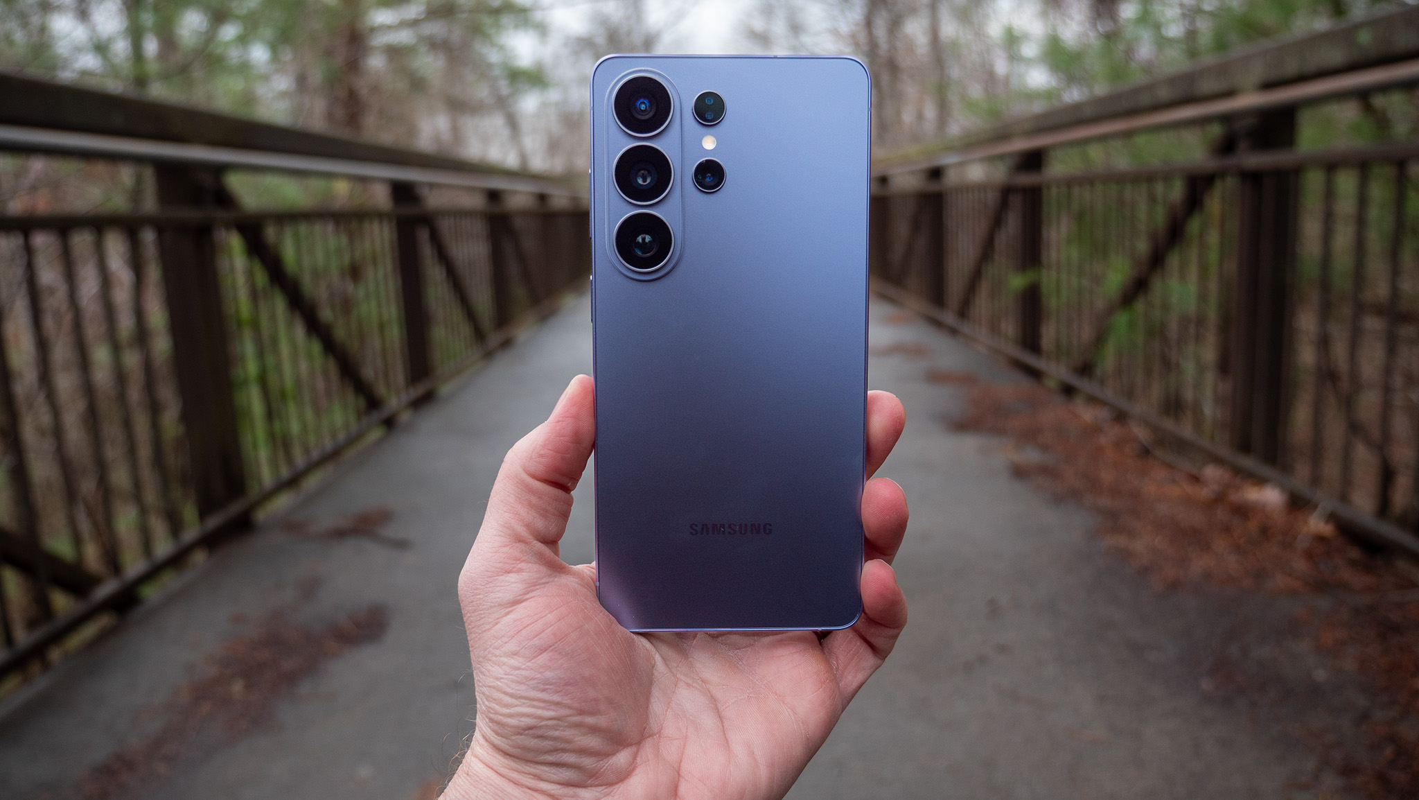 Verizon Presents Complimentary Galaxy S26 Ultra and $100 Gift Card Deal