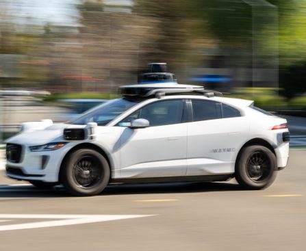 Waymo Robotaxis Track Potholes and Share Data with Waze Users
