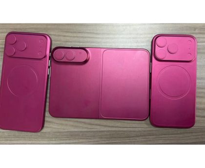 Wide foldable iPhone dummy appears amid delay rumors