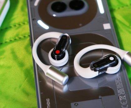 A Unique Hue Revitalizes the Ear (Open)