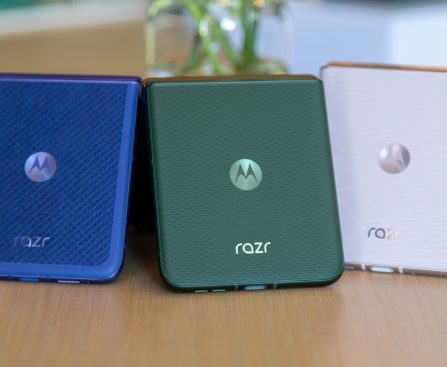 Advantages and Disadvantages of Acquiring the 2026 Motorola Razr Flip Phone: 6 Reasons to Buy and 4 Reasons to Refrain