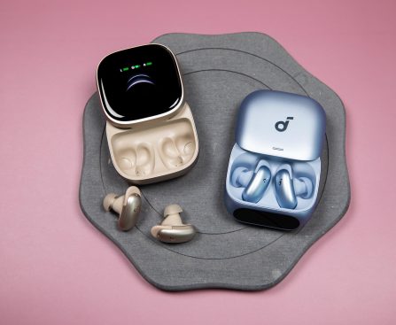 Anker's New Earbuds Have the Best Call Quality I've Ever Heard